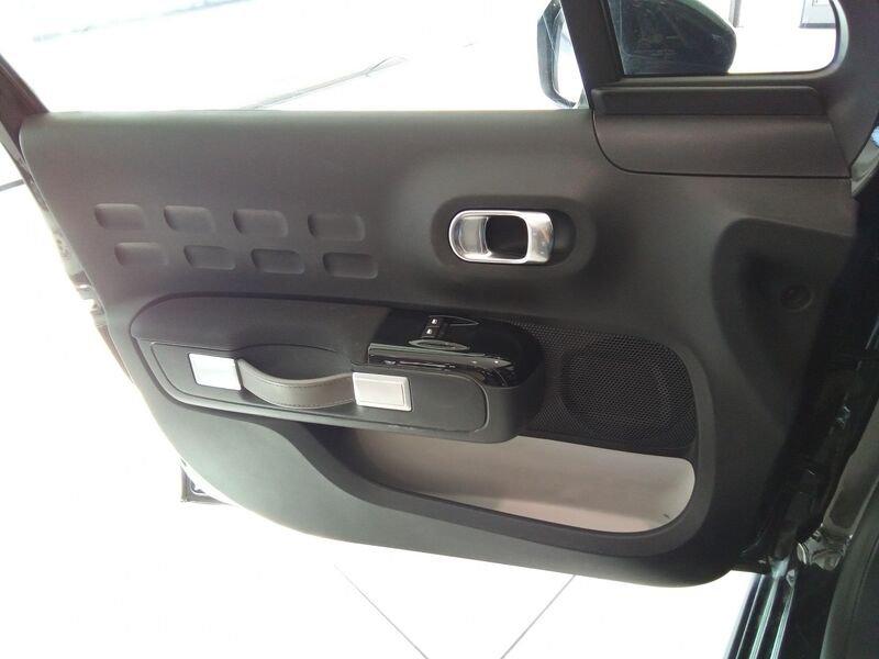 Citroën C3 C3 1.5 bluehdi Shine s&s 100cv 5m