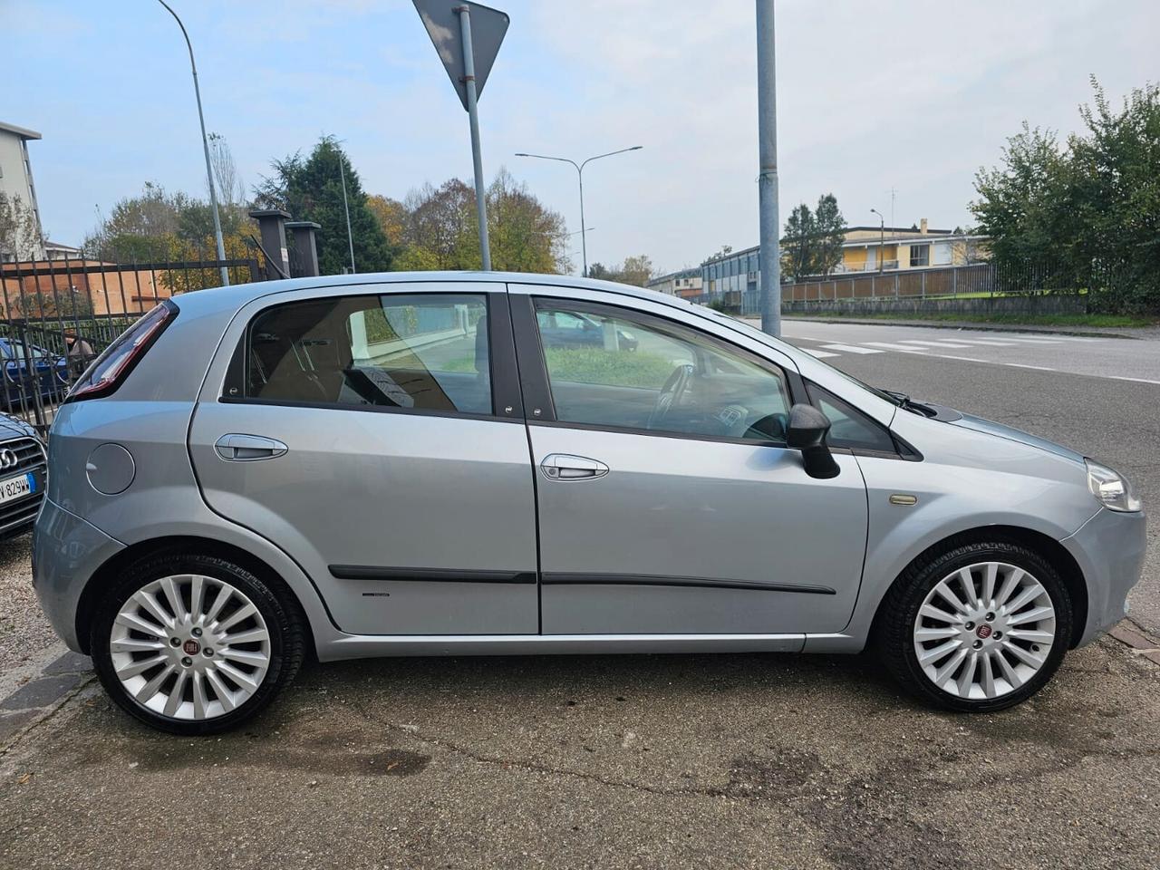 Fiat Grande Punto 1.3 Mjt 90cv Emotion*Xeno*17*Neopatentati*