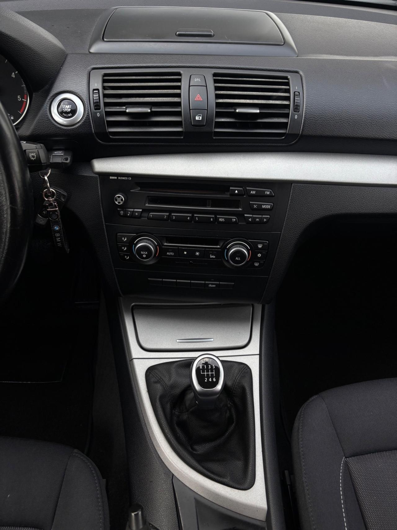 Bmw serie1 118d. 2.0D Garanzia 12 mesi