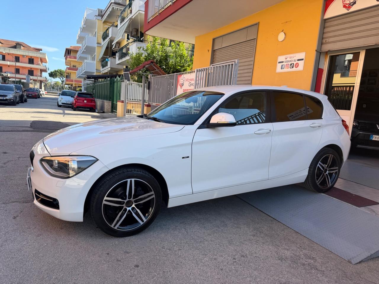 Bmw 118 118d 5p. Msport