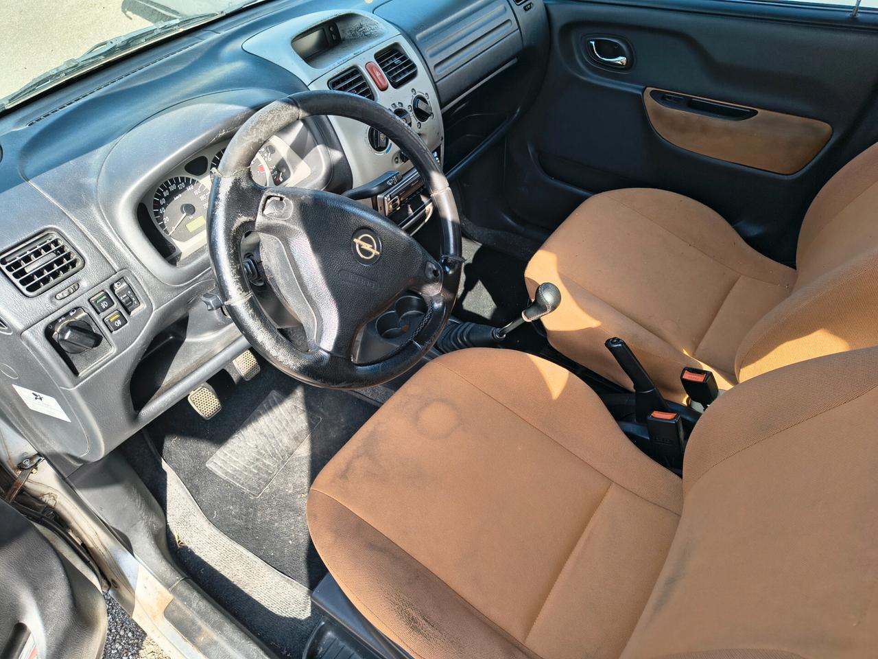 Opel Agila 1.2 16V Comfort