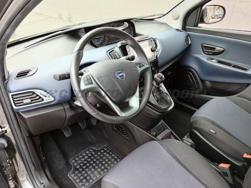 Lancia Ypsilon Ypsilon 1.0 firefly hybrid Platino s&s 70cv