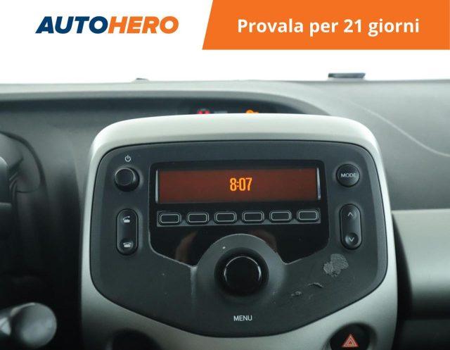 TOYOTA Aygo 1.0 VVT-i 69 CV 5 porte x-cool TSS