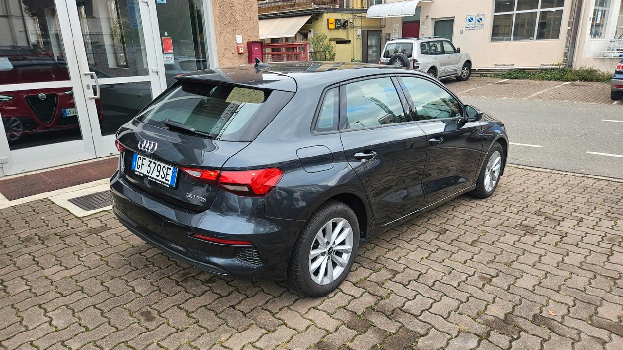 Audi A3 Sportback 2.0 tdi s-tronic NAVY-VIRTUAL-LED