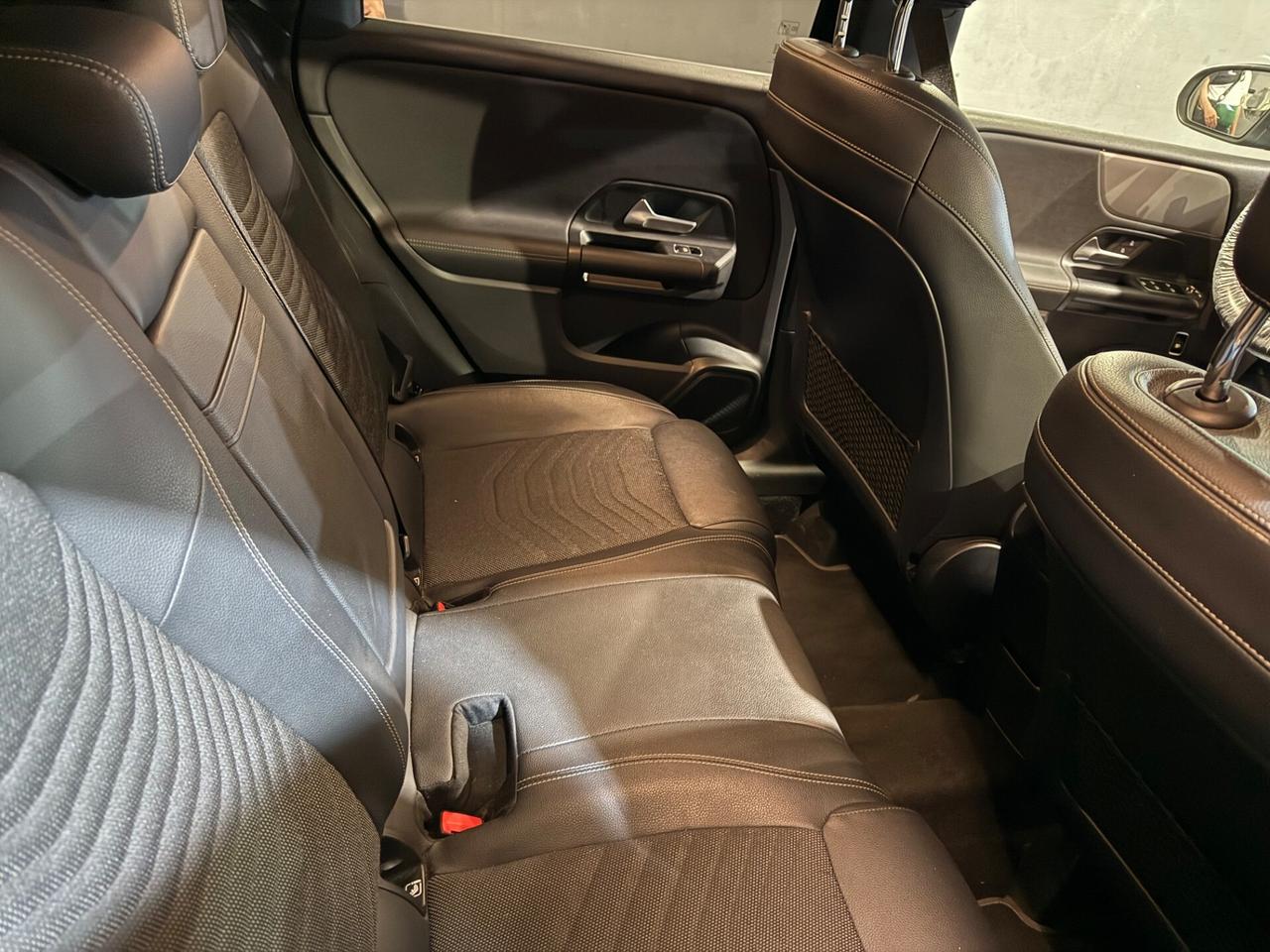 Mercedes-benz B 180 B 180 d Automatic Sport