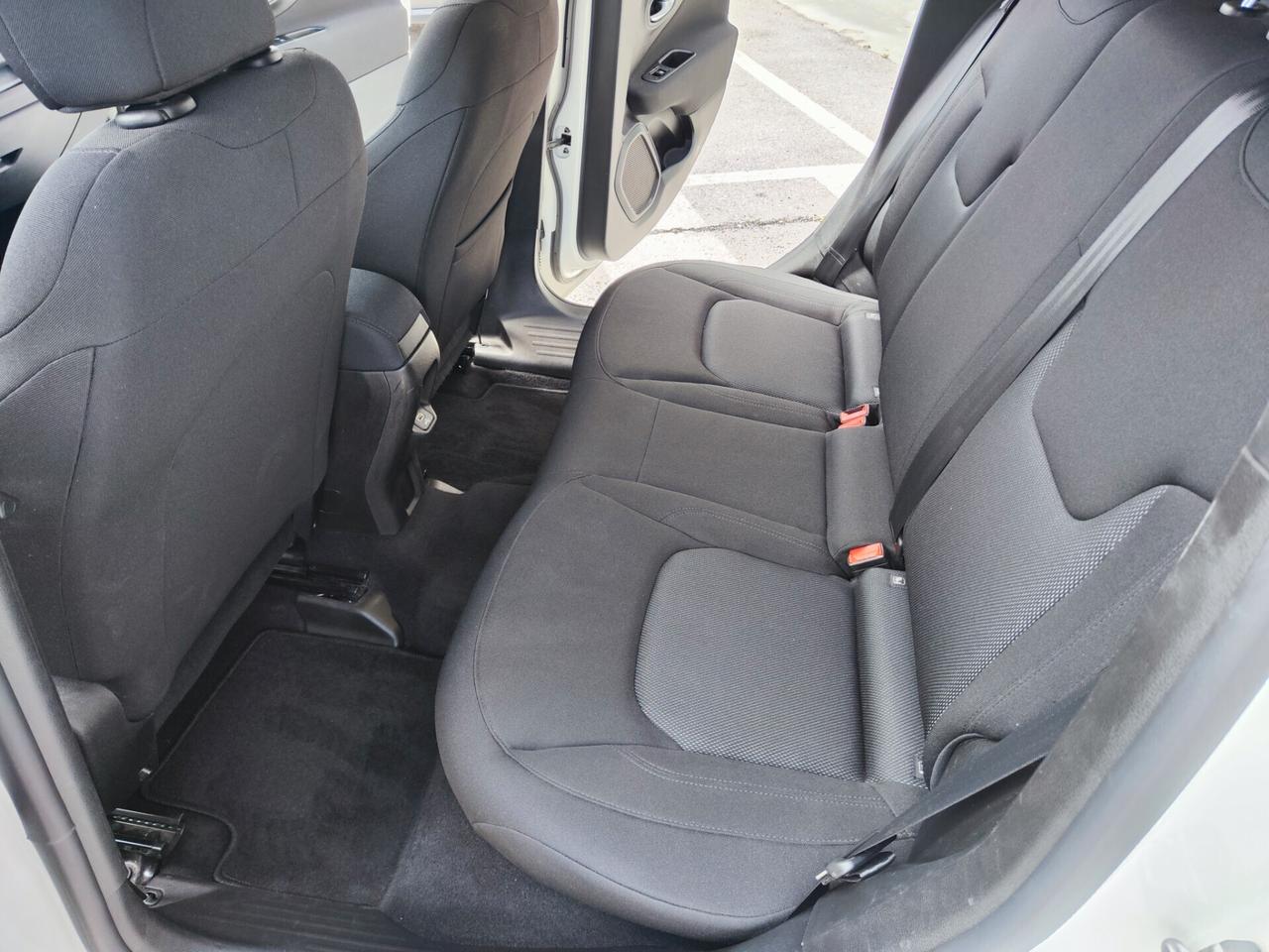 Jeep Renegade 1.0 120cv GPL Longitude