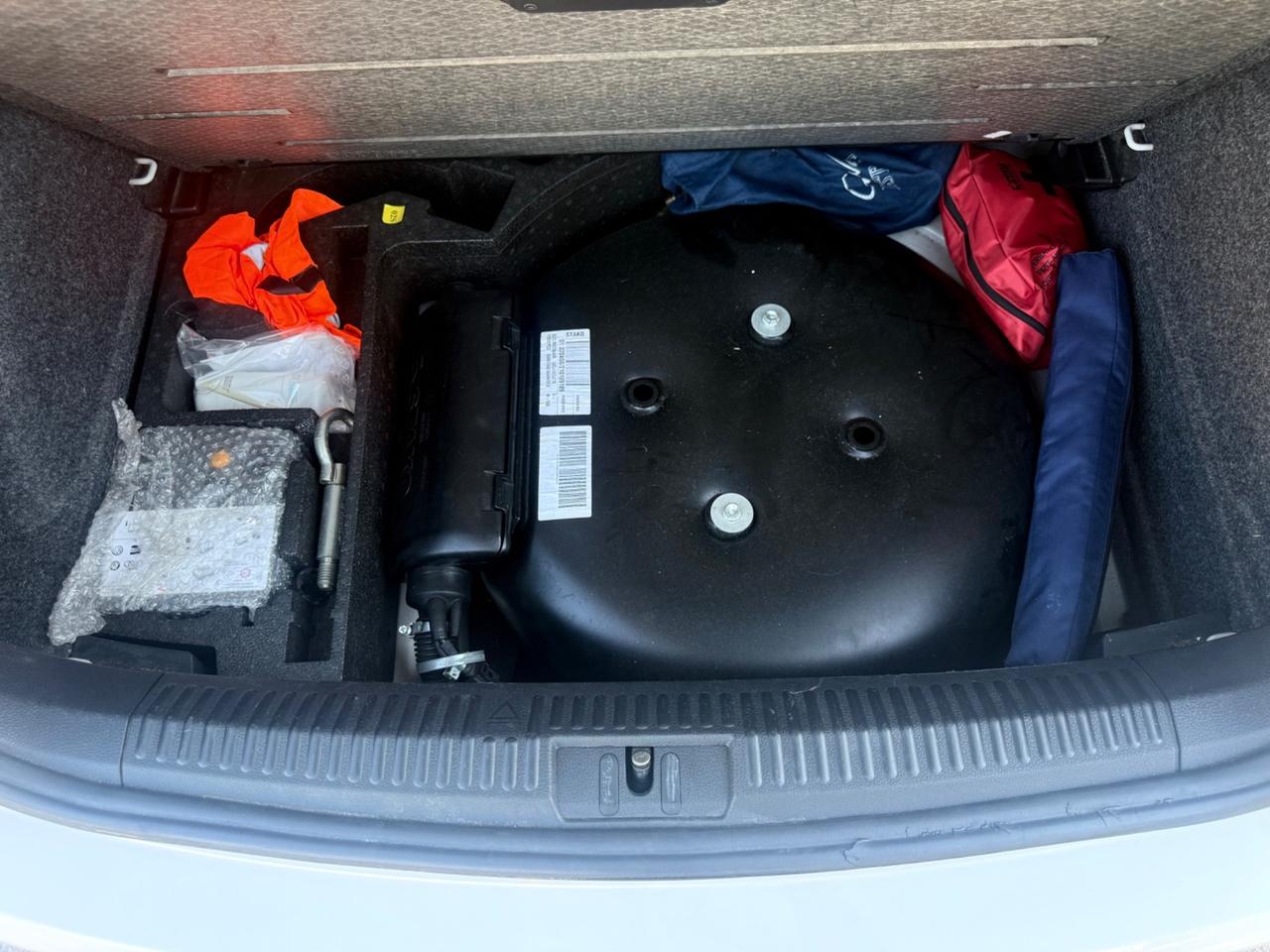 Volkswagen Polo BiFuel Benzina GPL neopatentati UNIPRO