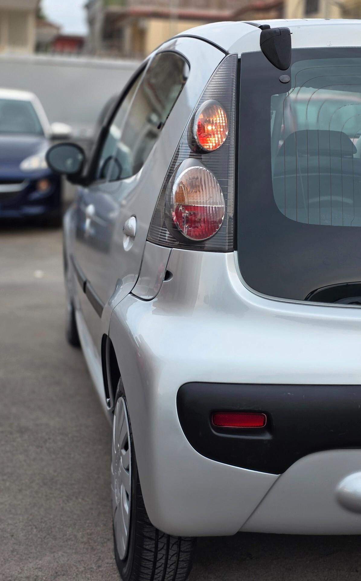 Citroen C1 1.4 HDi 55CV 5 porte AMIC1