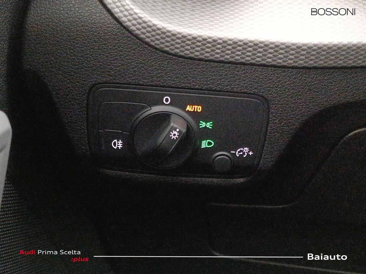 Audi Q2 35 1.5 tfsi business advanced s tronic