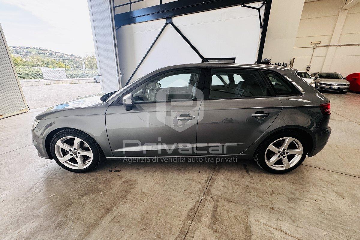 AUDI A3 SPB 1.6 TDI 116 CV Sport