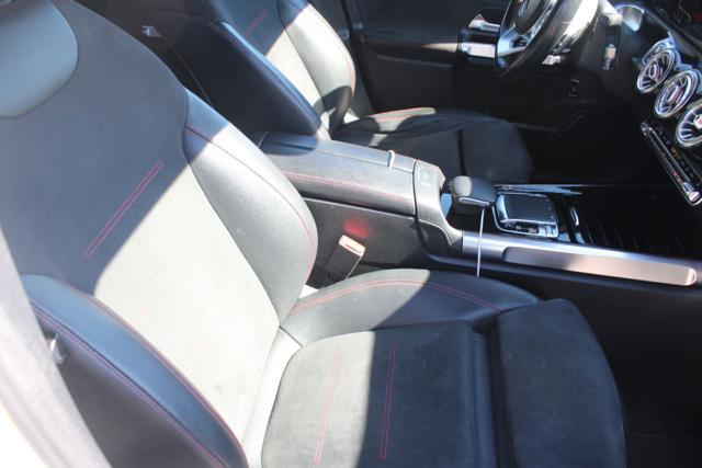 MERCEDES-BENZ GLB 200 d Automatic Premium