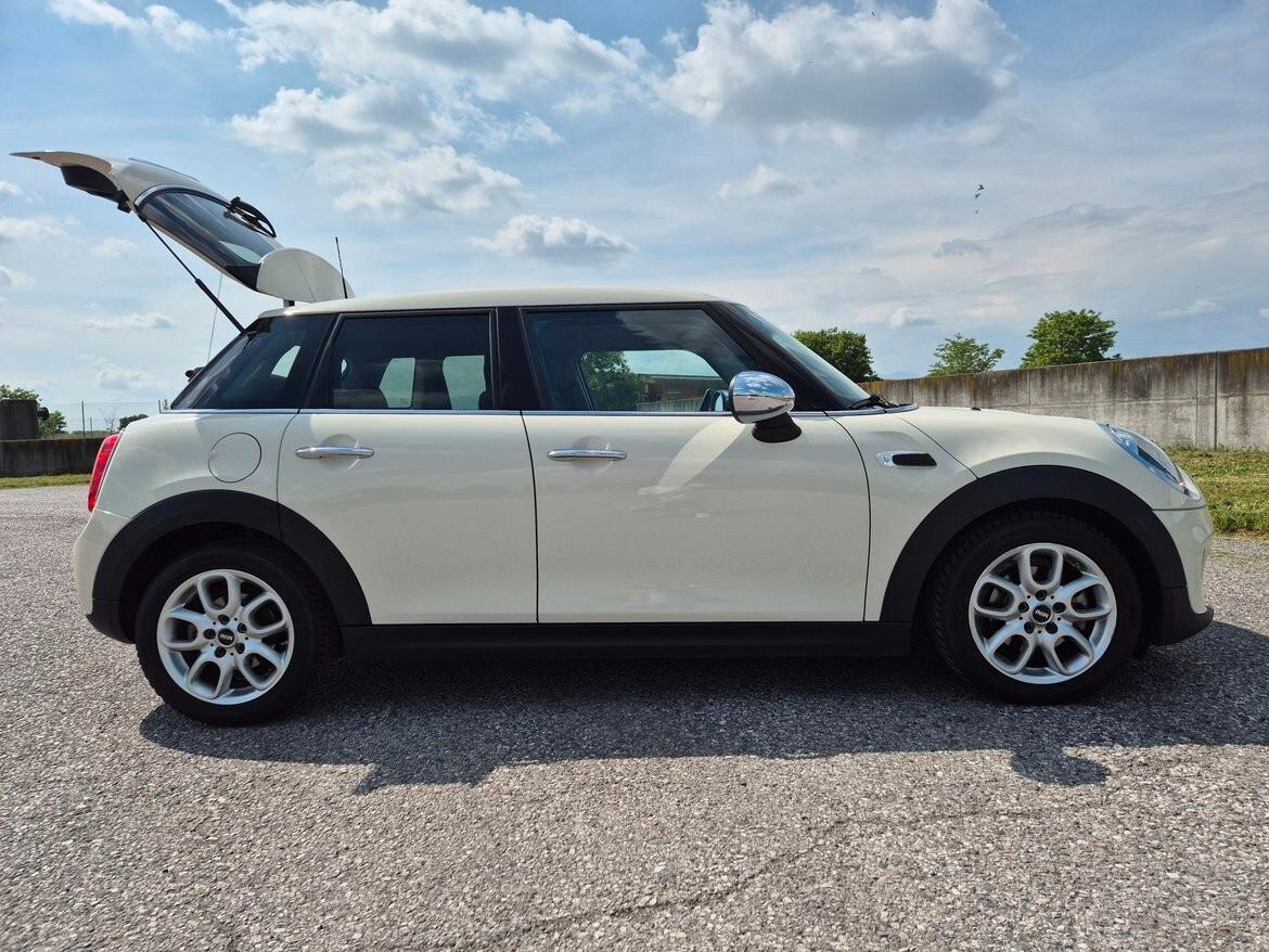 Mini One D BUSINESS XL F55 MY16