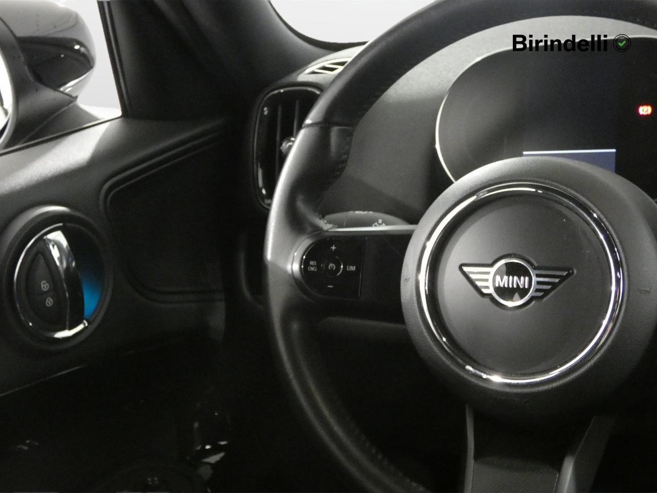 MINI Mini Countrym.(F60) - Mini 1.5 Cooper Business Countryman
