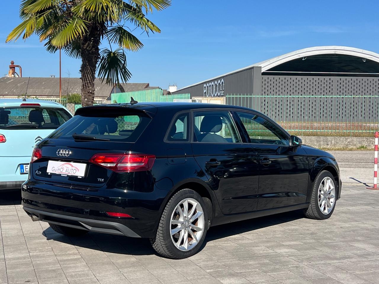 Audi A3 SPB 1.6 TDI 116 CV Business