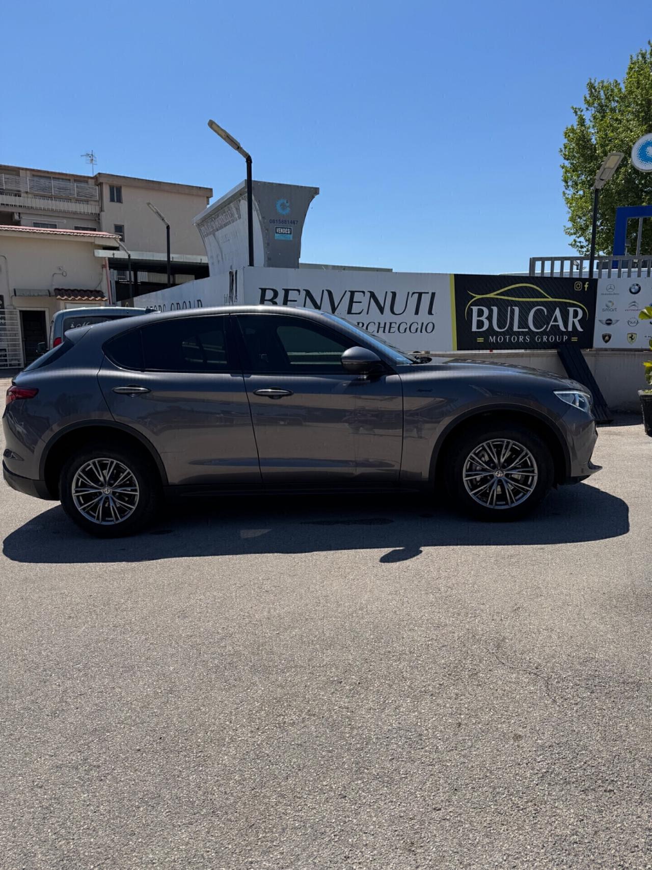 Alfa Romeo Stelvio 2.2 Turbodiesel 180 CV AT8 Q4 Business