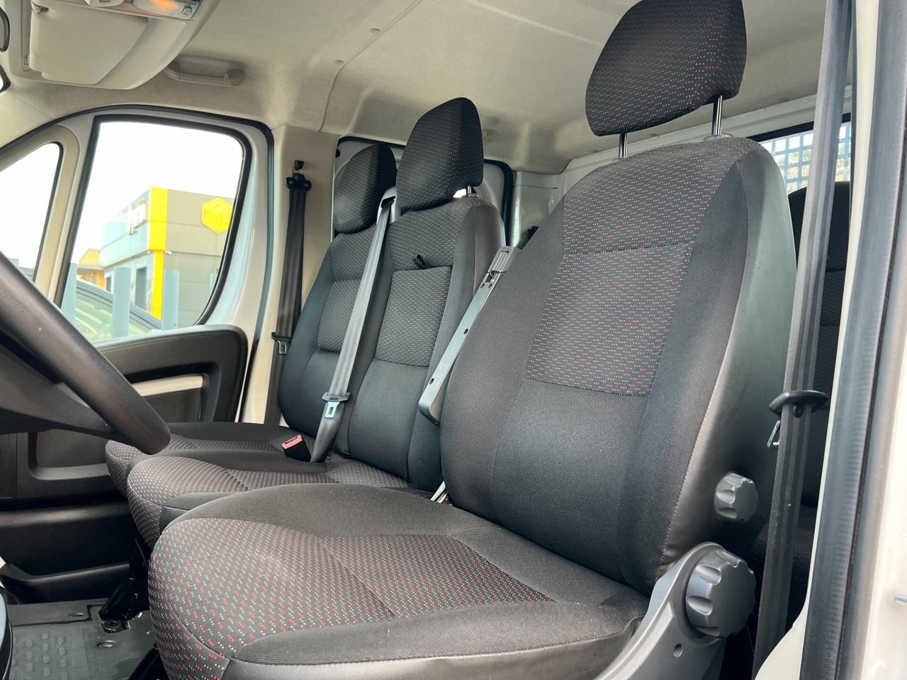 Peugeot Boxer 2.3 doppia cabina cassone fisso Aziendale