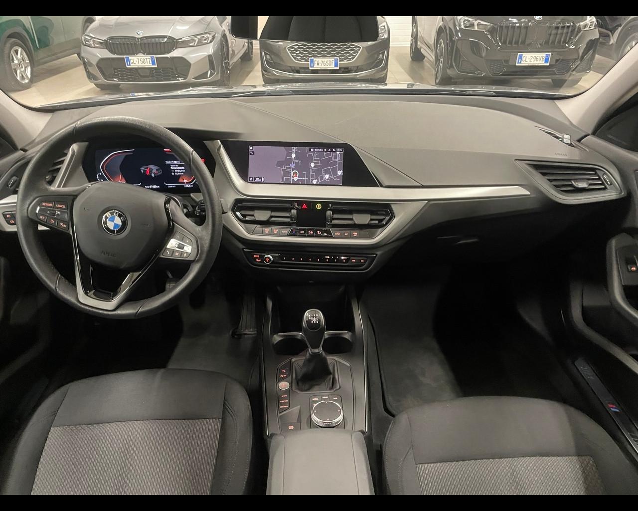 BMW Serie 1 (F40) - 116d 5p. Msport Exterior