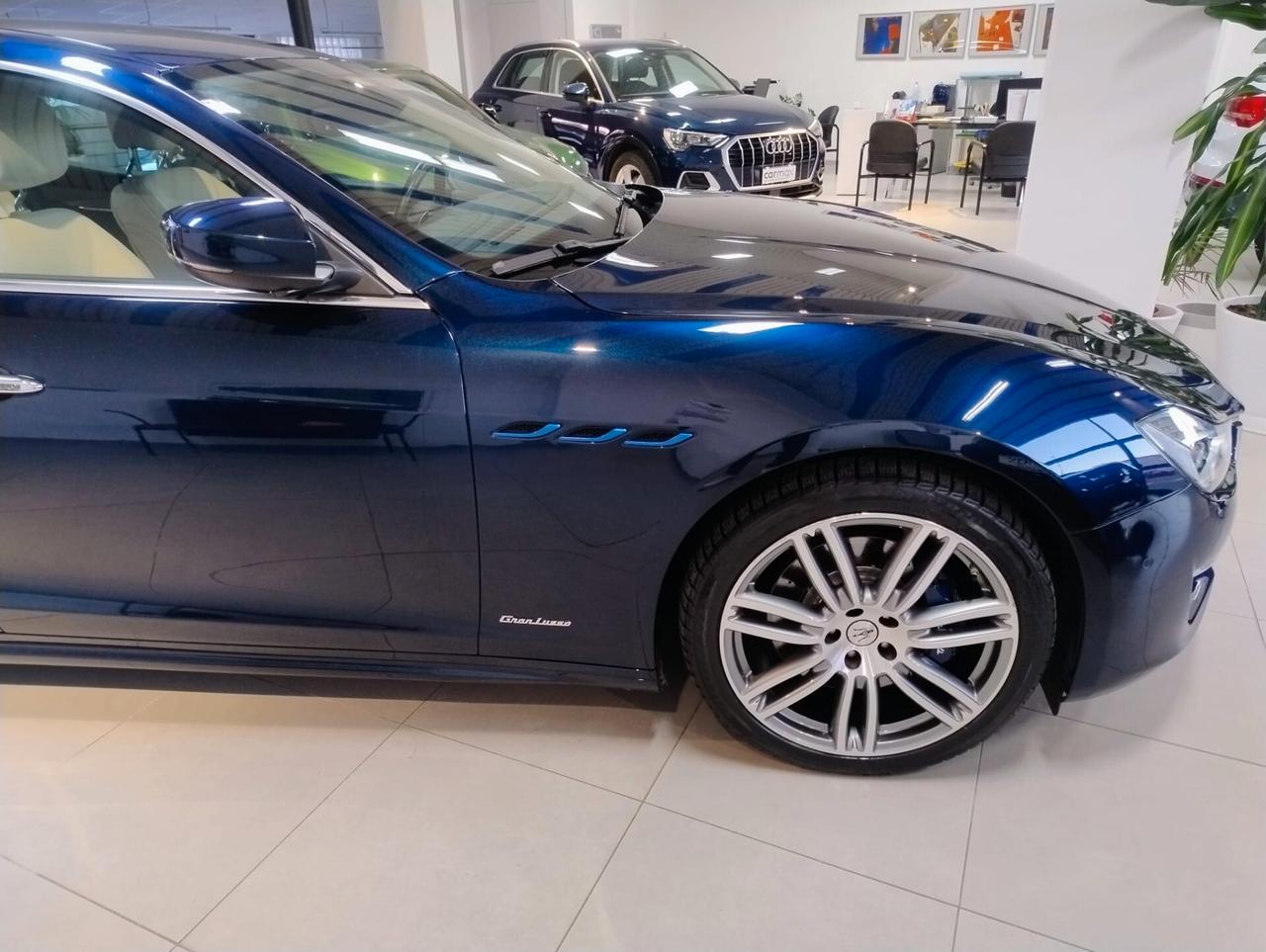 Maserati Ghibli L4 330 CV MHEV Granlusso