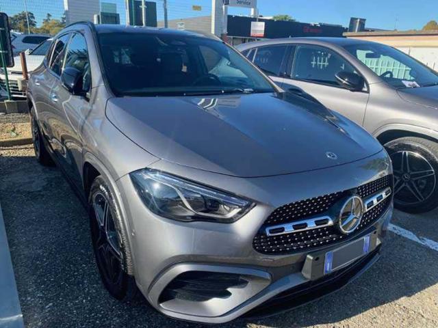 MERCEDES-BENZ GLA 200 d Automatic Premium Amg PACK NIGHT