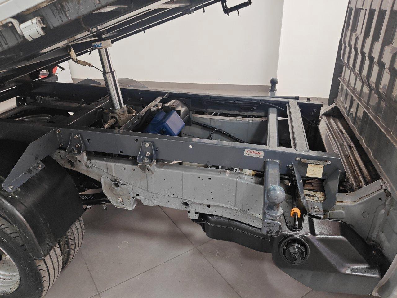 PIAGGIO Porter NP6 LPG short range 3000 pianale ribaltabile Top r.gem.