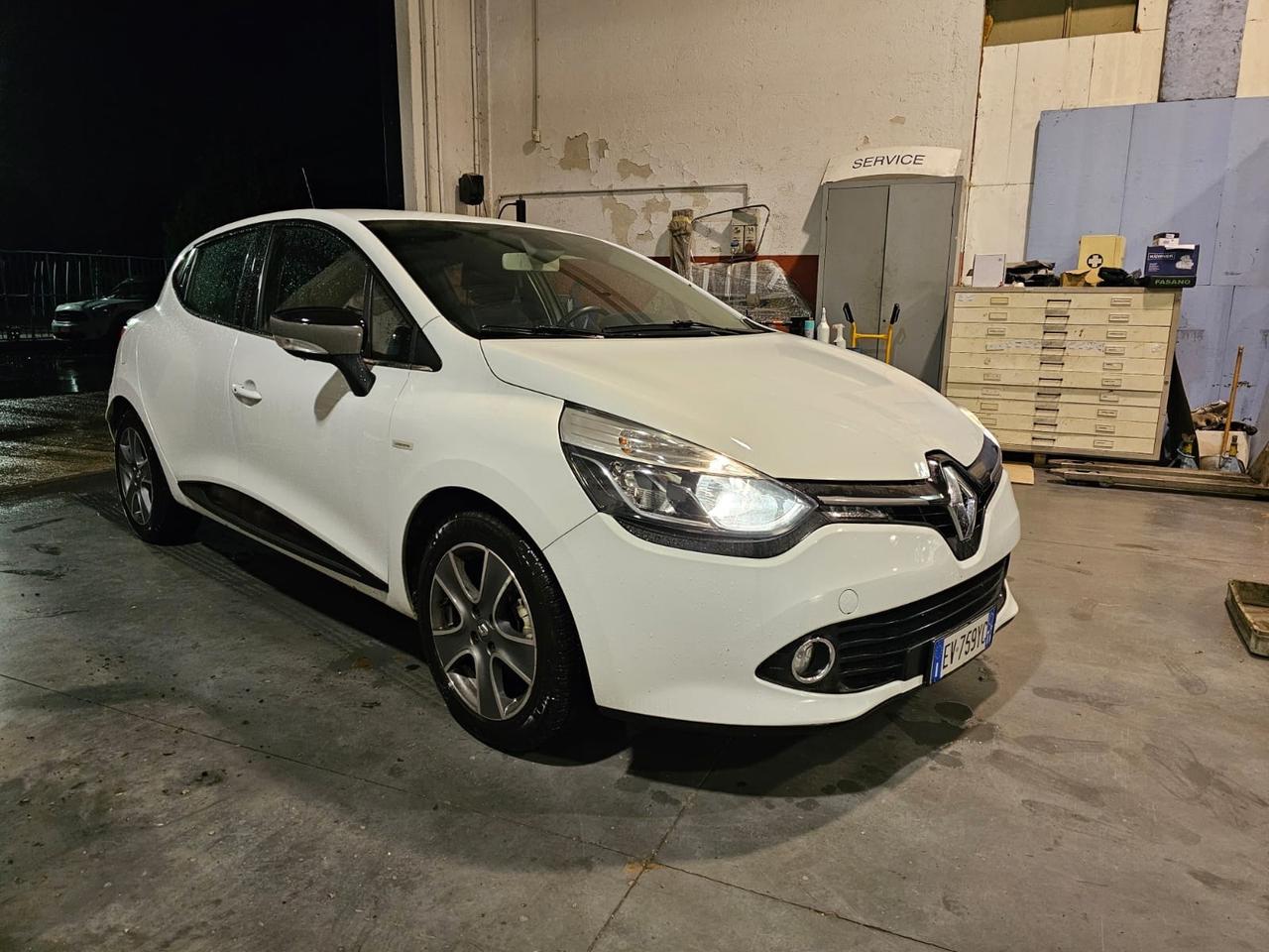 Renault Clio Sporter 0.9 TCe 12V 90CV Costume National