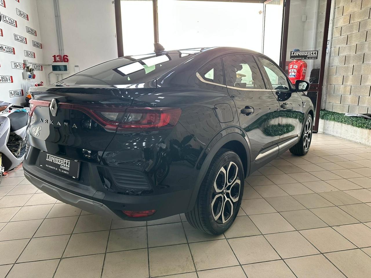 Renault Arkana Full Hybrid E-Tech - IVA ESPOSTA