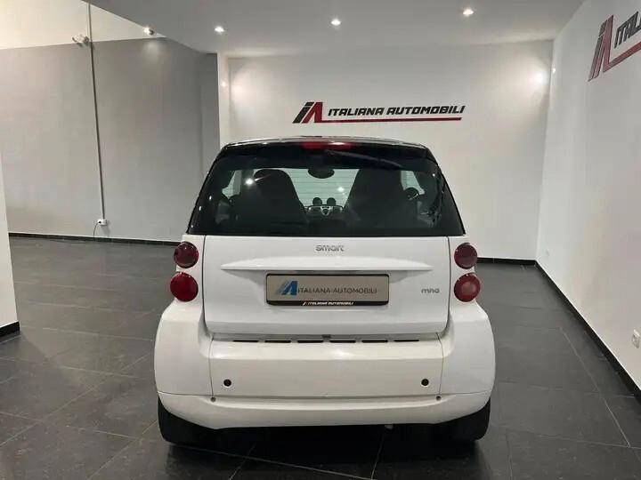 Smart ForTwo 1000 62 kW coupé passion