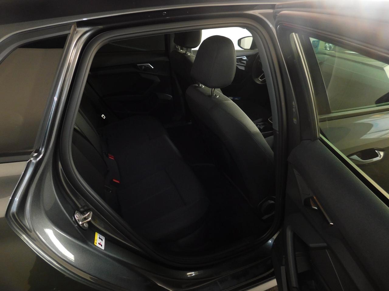 Audi A3 SPB 30 TFSI S line edition