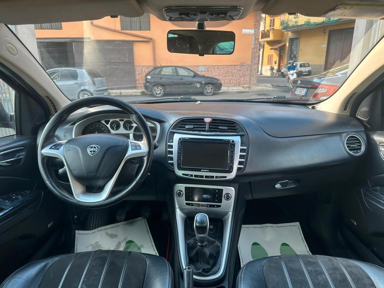 Lancia Delta 1.6 MJT DPF Gold