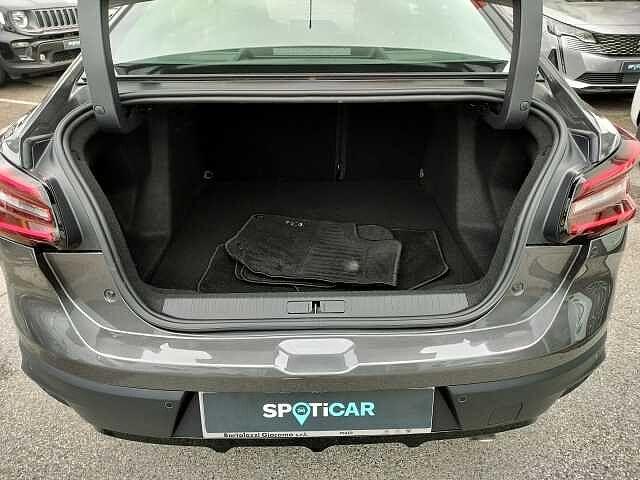 Citroen C4 X BlueHDI 130 S&S EAT8 Feel Pack