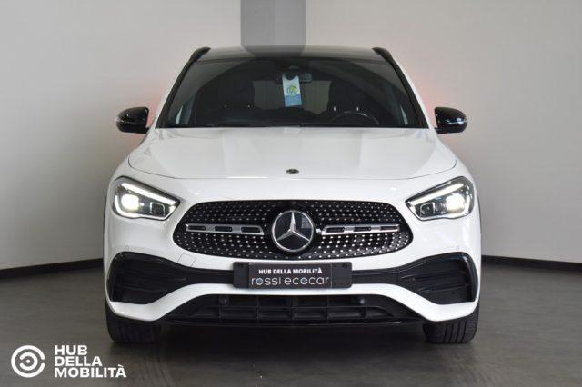 MERCEDES-BENZ GLA 200 d Automatic Premium