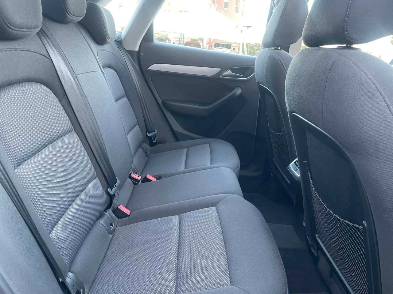 Audi Q3 2.0 TDI 150 CV quattro Sport
