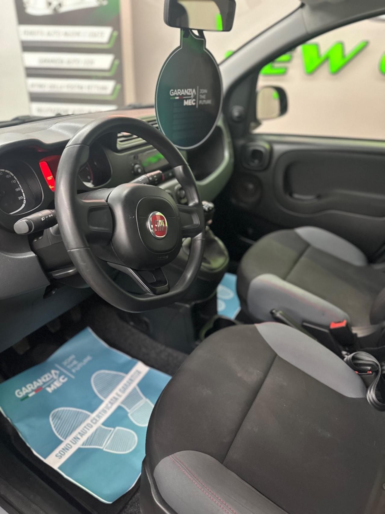 Fiat Panda 1.2 Connected by Wind