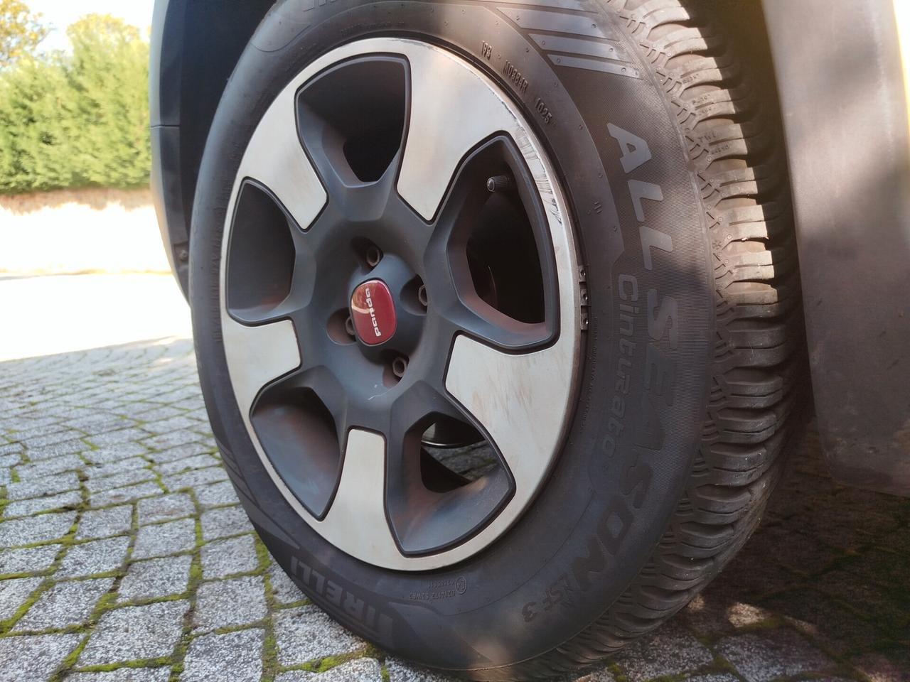 Fiat Panda Cross 1.0 FireFly S&S Hybrid
