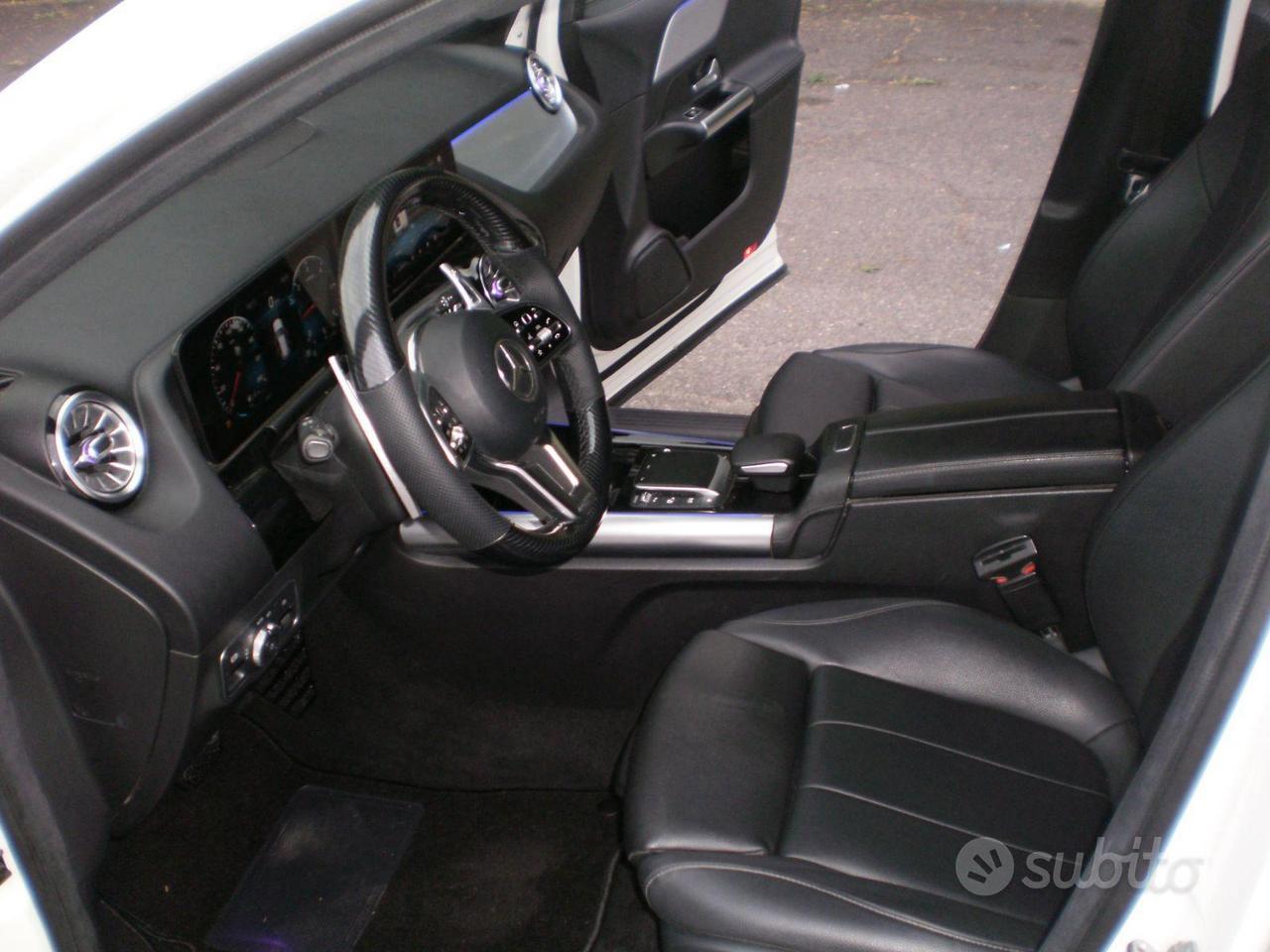 MERCEDES GLA 200 DIESIL FULL