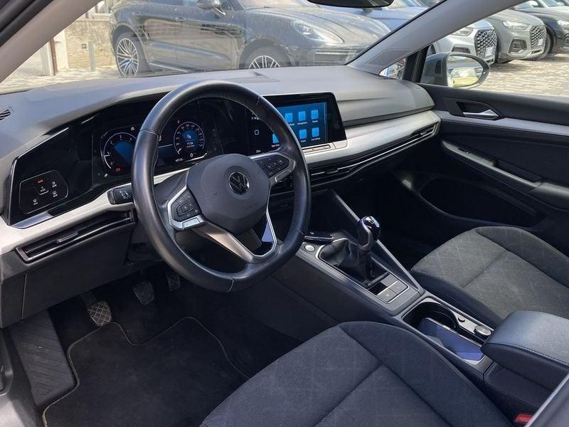 Volkswagen Golf 8 Life 2.0 TDI 116CV