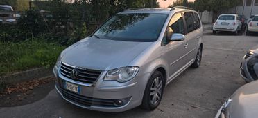Volkswagen Touran 1.6 Trendline Bifuel G