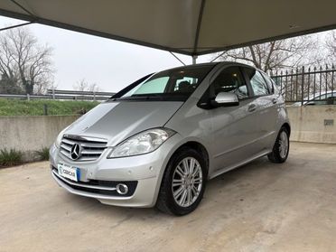 MERCEDES-BENZ A 160 BlueEFFICIENCY Elegance EURO 5 OK NEOPATENTATI