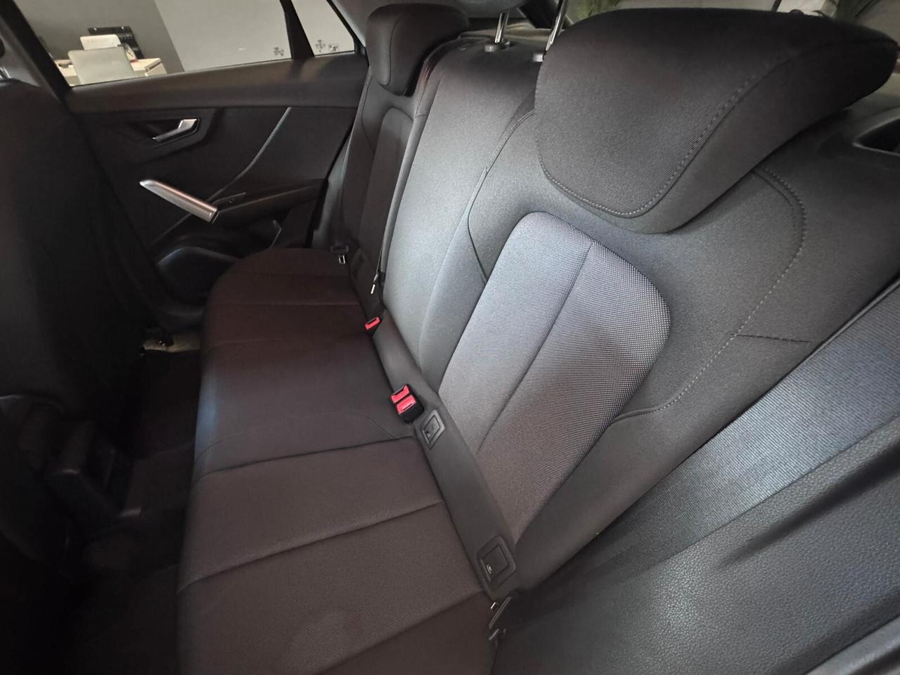 Audi Q2 30 TDI S tronic Business