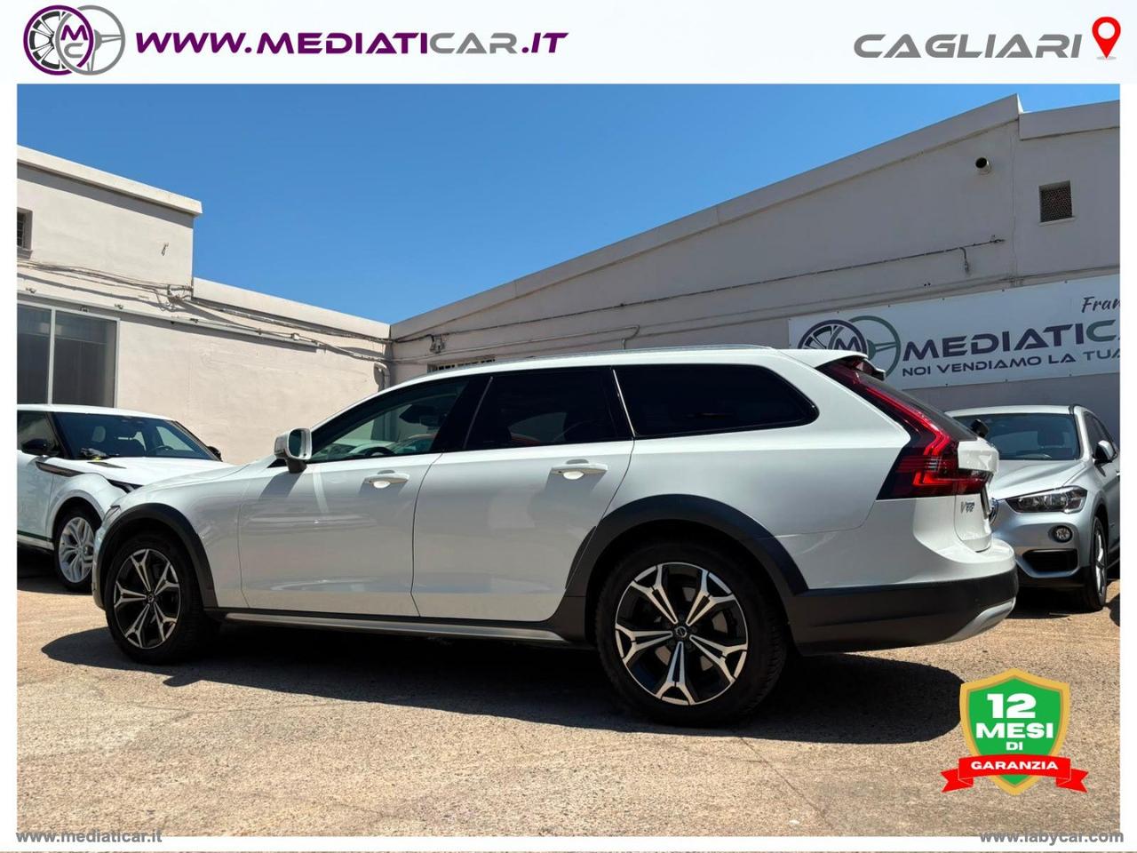 VOLVO V90 Cross Country B4