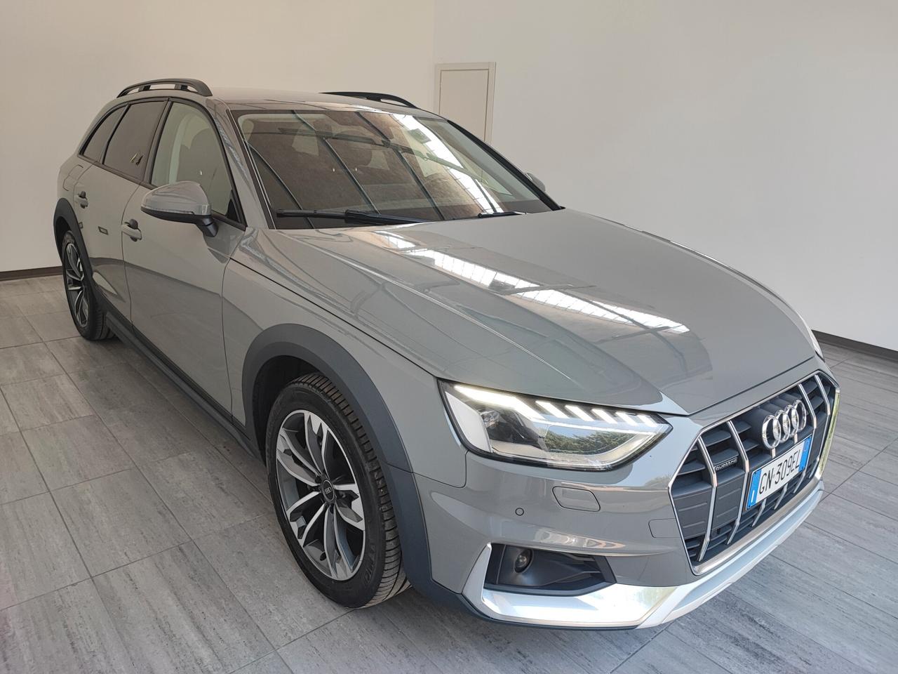 Audi A4 allroad 40 TDI 204 CV S tronic Identity Contrast