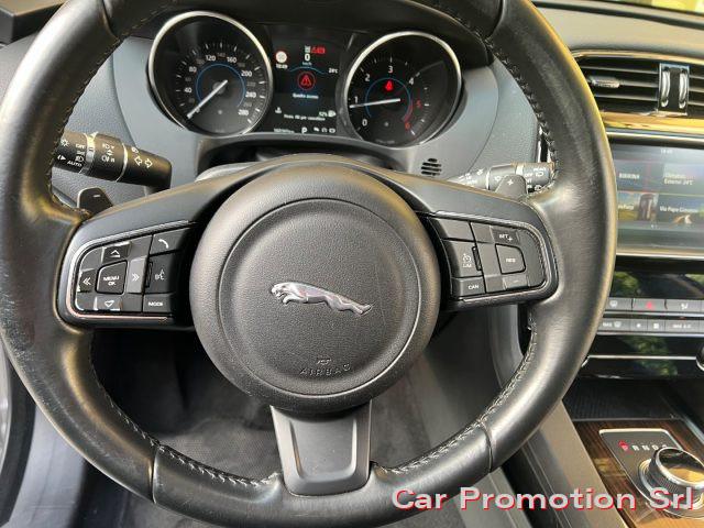 JAGUAR F-Pace 2.0 D 180 CV AWD aut. Prestige