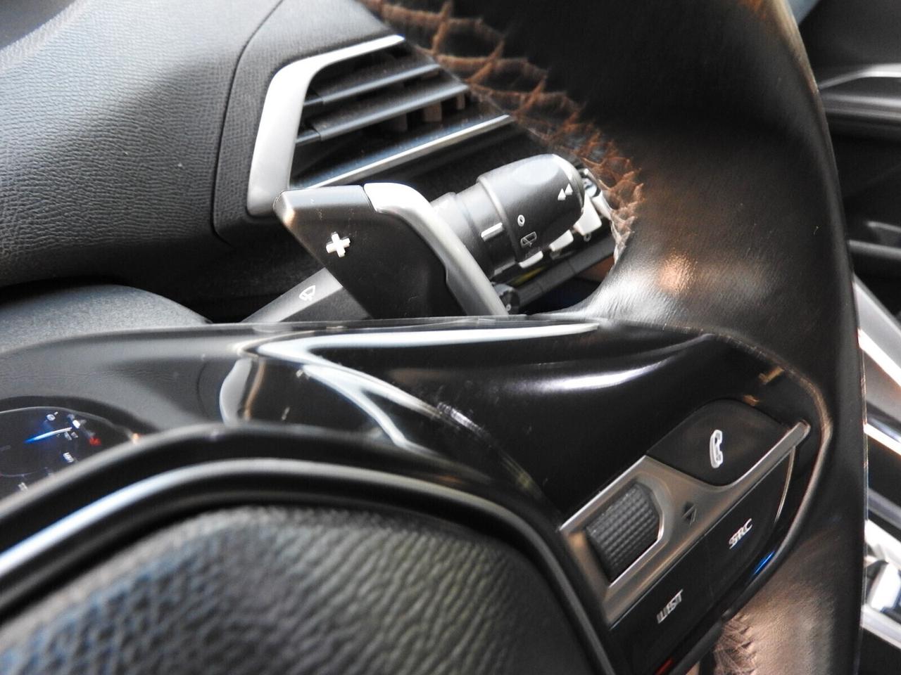 Peugeot 3008 1600HDi 120cv