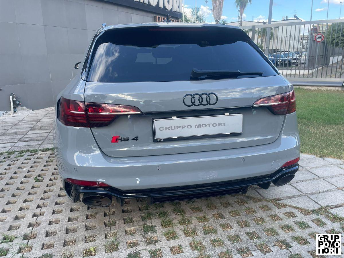 AUDI - RS4 - Avant 2.9 TFSI quattro tiptronic