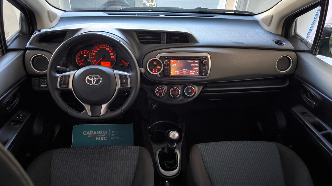 Toyota Yaris 1.4 D-4D DPF 5 porte Now