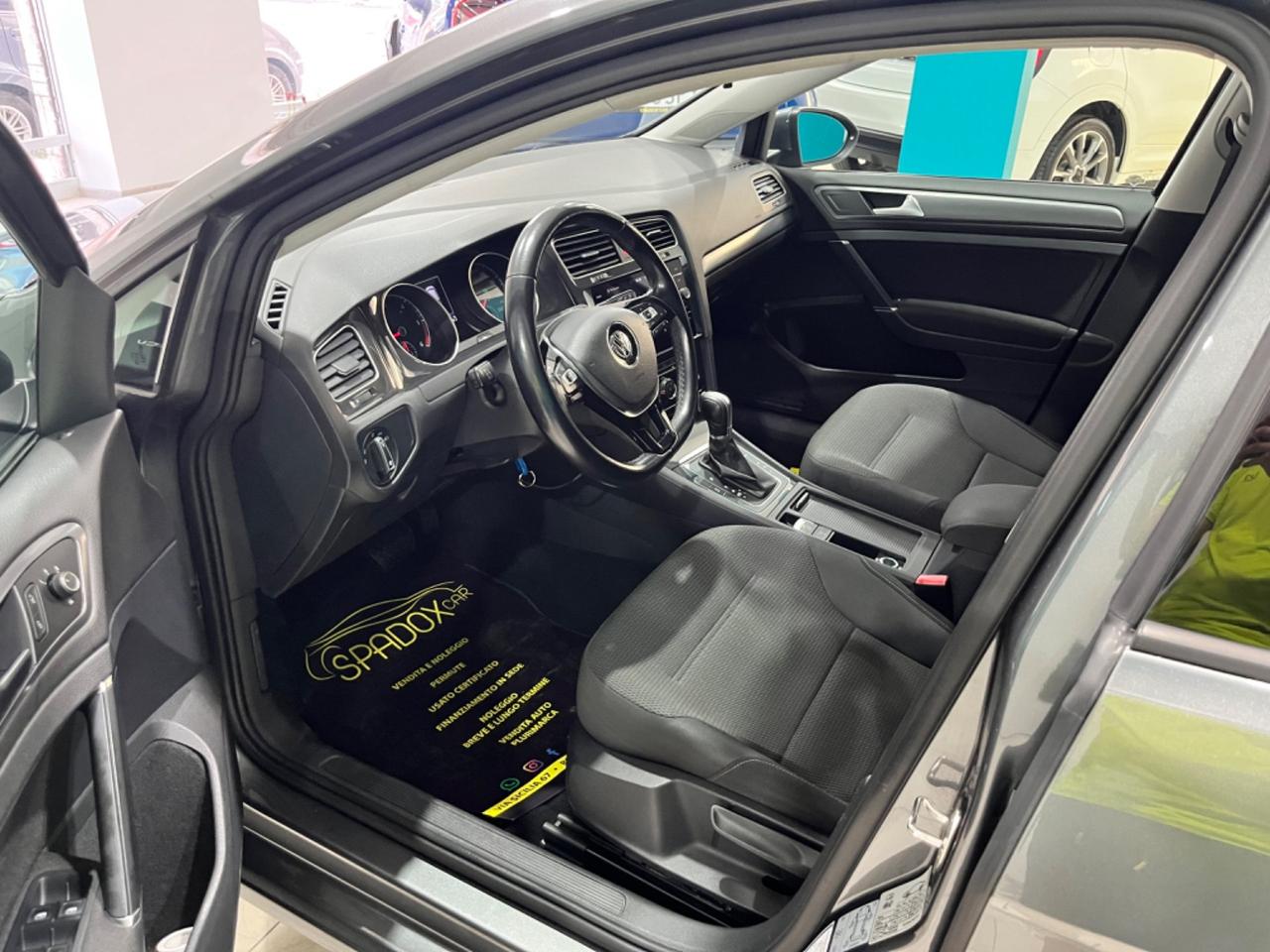 VOLKSWAGEN GOLF 2018 AUTOMATICO *UNICOPROPRIETARIO