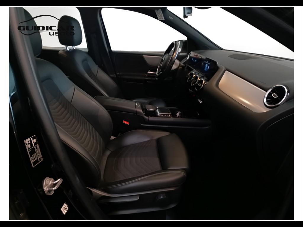 Mercedes-Benz Classe B - W247 2018 - B 180 d Sport auto