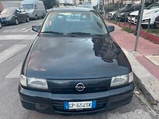 Opel Astra 2.0 16V Anche permuta o scambi0