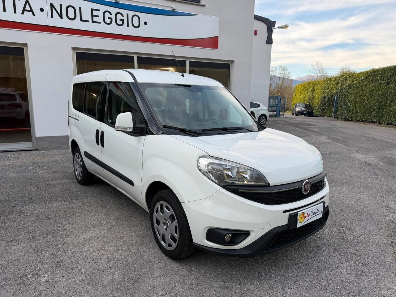 Fiat Doblò 5 POSTI 1.4 T-Jet 16V Lounge
