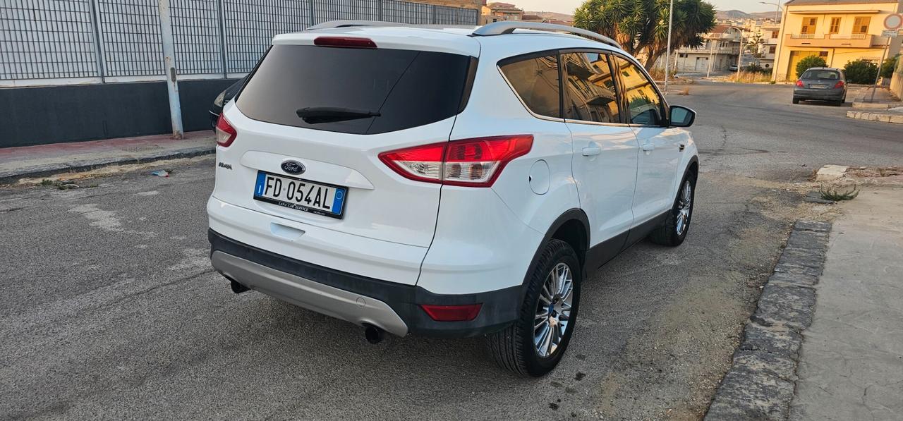 Ford Kuga 2.0 TDCI 140 CV 2WD